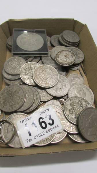 A mixed lot of UK coins.