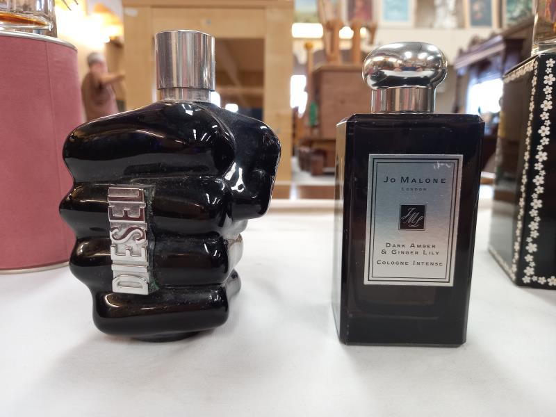 100ml Eau De Parfum, Coco Noir, by Chanel, Paris, (still sealed) Bleu De Chanel (1/2 full), Daisy by - Image 4 of 7