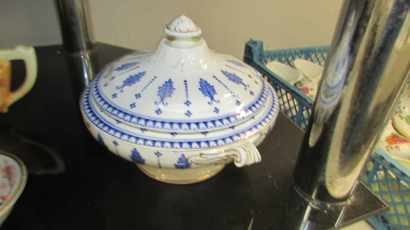 A Crown Devon Biscuit barrel, a blue and white lidded bowl, two oriental dishes and a teapot. - Image 4 of 4