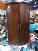 A Victorian oak cupboard Height 92cm