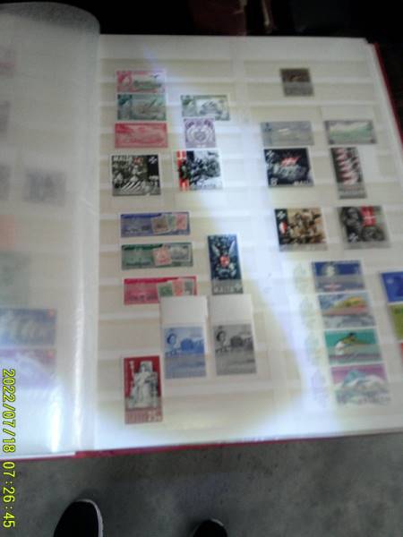 Five albums of postage stamps. - Image 11 of 16