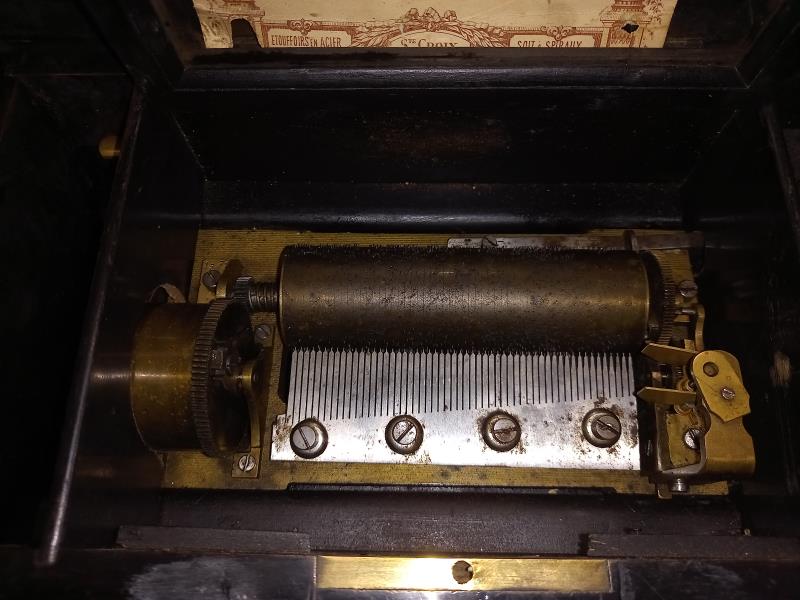 A Victorian music box, - Image 2 of 5