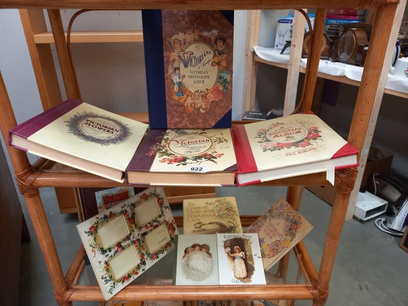 4 good copies of Victorian photograph albums & other items