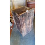 A travel trunk for restoration