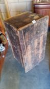 A travel trunk for restoration