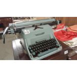 A 70 Imperial vintage typewriter
