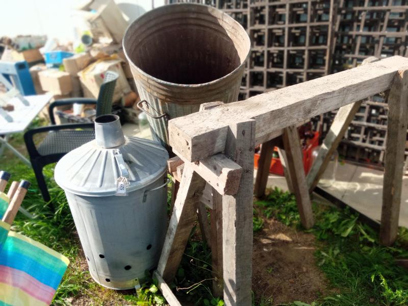 A burn bin, an old thick galvanised bin & a pair of sawhorses. Collect Only.