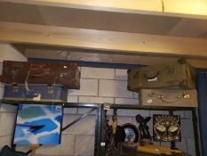 4 vintage suitcases. Collect Only.