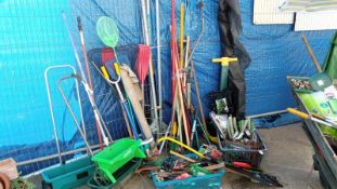 A large lot of mainly garden tools etc. Collect Only.
