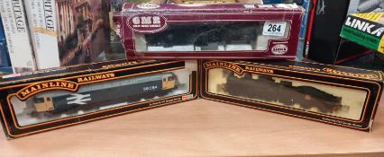 3 boxed GMR/Mainline locomotives