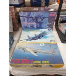 3 aircraft model kits including Dragon and Haleri. completeness unknown
