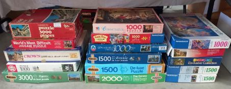 A good lot of jigsaws, some may be sealed. Completeness unknown