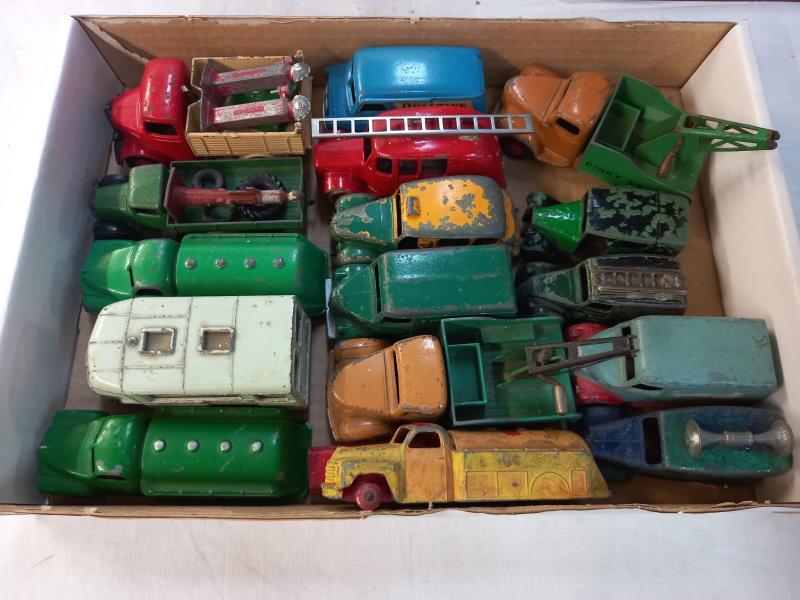 A tray of Diecast, Dinky and Corgi models, including pre-war taxi etc - Image 2 of 2