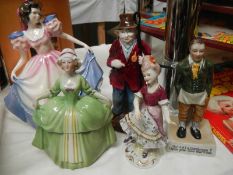 5 mid 20th century figures, including one box.