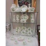 26 pieces of Crown Staffordshire 'Kowloon' pattern tea ware.