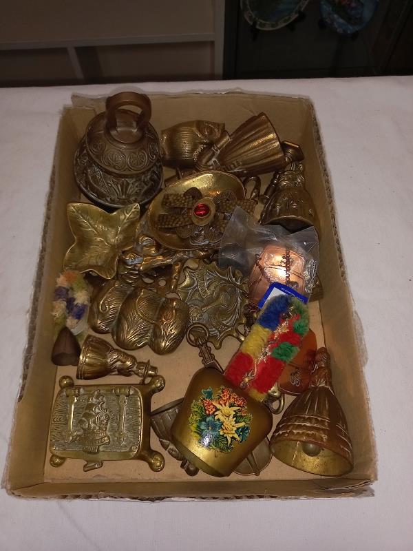 A mixed lot of brass ornaments etc - Image 2 of 2