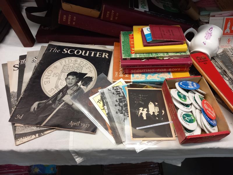 A good selection of vintage Scouting & guide memorabilia including stamps, postcards, books 1960's - - Image 7 of 11