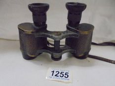 A WW1 Carl Ziess Jenna D.F.6x, 342152 German military binoculars.