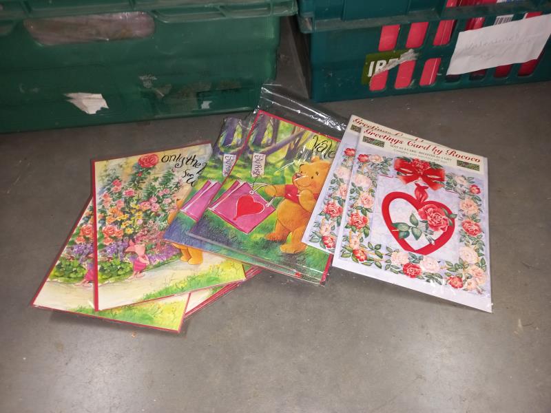 1 case of mixed Christmas cards, loose, 1 case of mixed Valentine cards loose and 1 other - Image 4 of 4