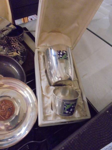 A mixed lot of silver plate including cased items. - Image 3 of 4