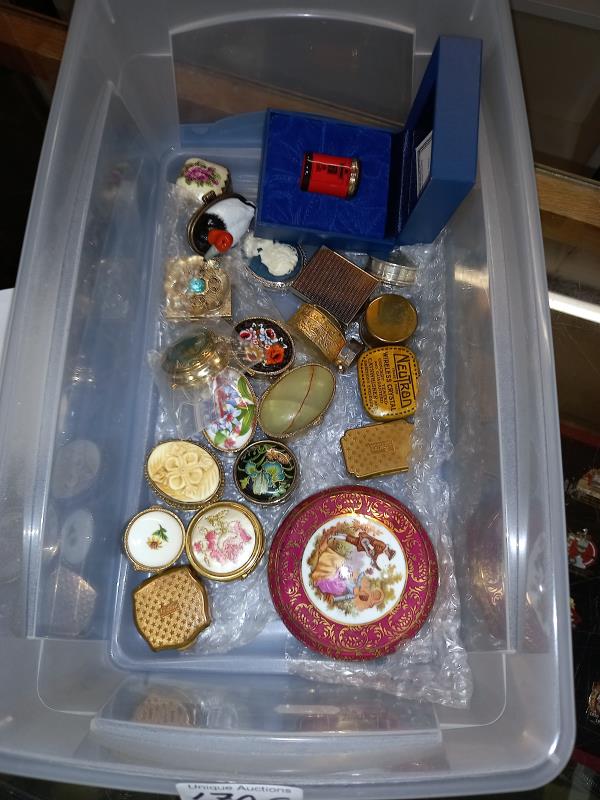A good collection of trinket boxes including Halcyon Dags - Image 2 of 3