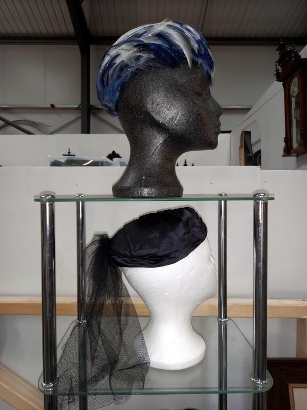 A hat box and a quantity of vintage hats (heads not included) - Image 2 of 5