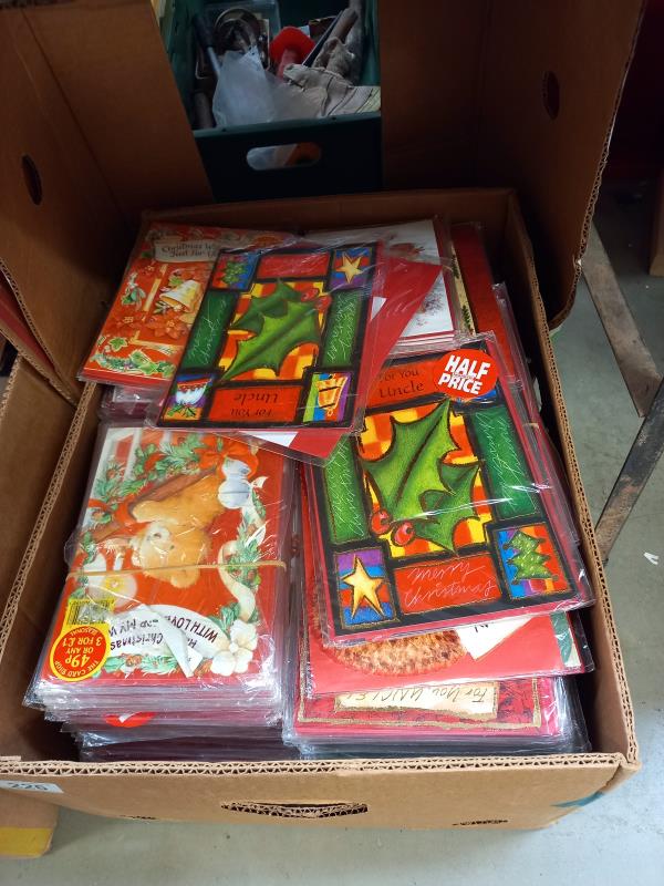 A box of loose Christmas cards & a box of loose Valentine day cards COLLECT ONLY - Image 3 of 3