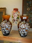 20th century glass vases in good condition. Collect Only.