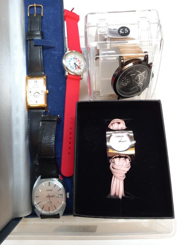 5 wristwatches. - Image 2 of 2