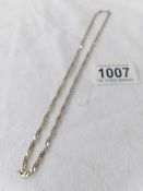 A 9ct gold chain, in good condition, 46cm (18") long 4.3 grams.