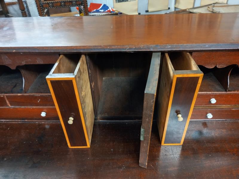 A large Victorian mahogany Bureau. - Bild 5 aus 11