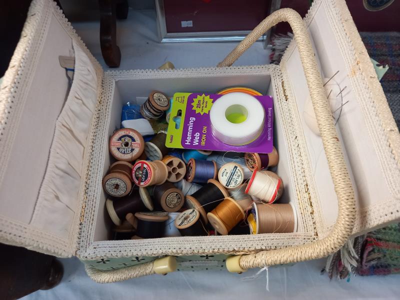 A Kirsty Allsop sewing basket & contents - Image 2 of 2