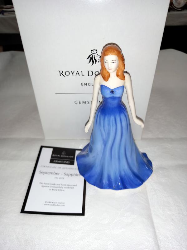 A complete set of 12 boxed Royal Doulton gemstones figures, January through to December. - Image 35 of 37