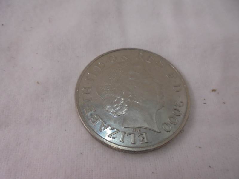 73 grams of silver coins and a Queen Mother £5 coin. - Image 4 of 5