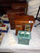 5 old jewellery boxes.