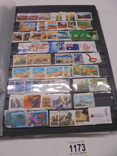 An album of Australian stamps. - Image 11 of 12