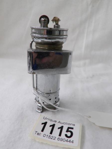A very unusual chrome plated cigarette lighter in the form of a Stott's tea urn. Looks unused. - Image 3 of 5