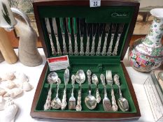 A cased Oneida community cutlery set (62 pieces)