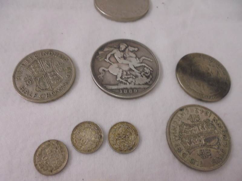 73 grams of silver coins and a Queen Mother £5 coin. - Image 5 of 5