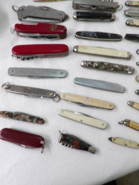 In excess of 30 vintage pocket knives and two letter openers. - Image 5 of 5
