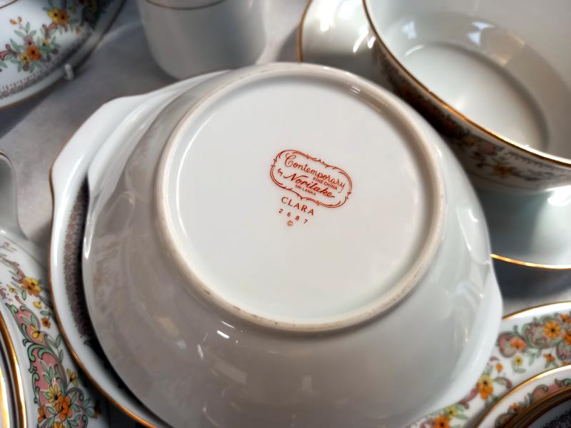 42 pieces of Noritake tea and dinner ware, COLLECT ONLY. - Image 4 of 5