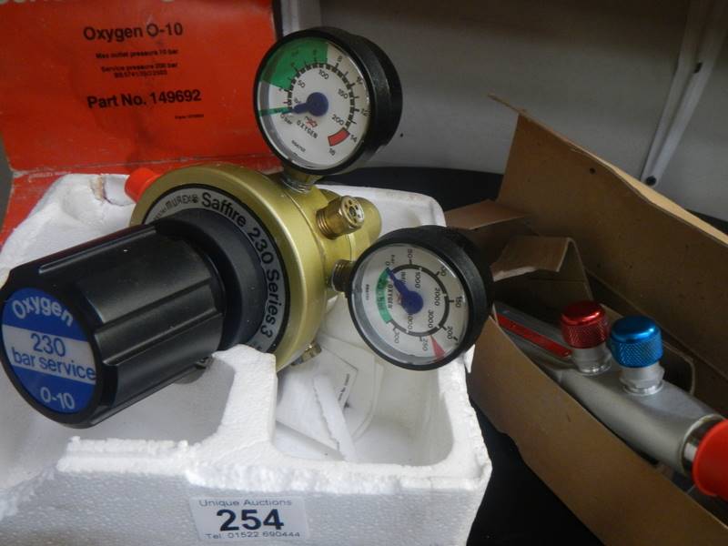 Saffire 2 regulator oxygen - Image 2 of 2