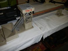 A rare TRIX 00/H0 gaige conveyor.