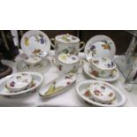 Nineteen pieces of Royal Worcester 'Evesham' pattern tableware.