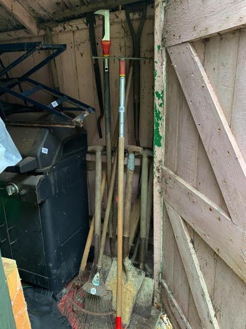A lot of assorted garden and building tools. Collect Only. - Image 2 of 4