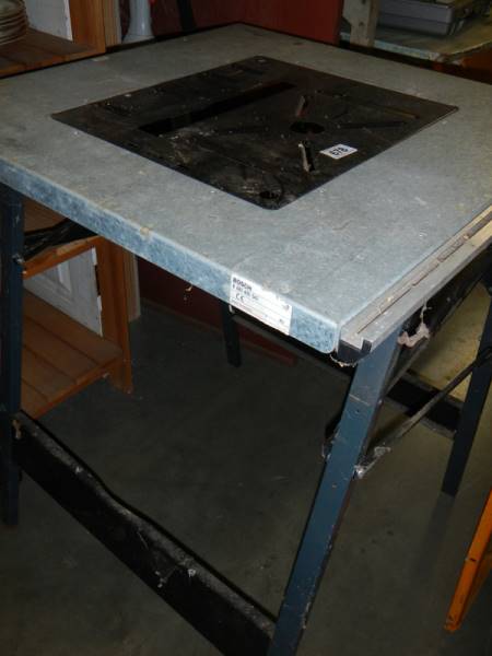 An old work table on stand. COLLECT ONLY. - Bild 2 aus 3