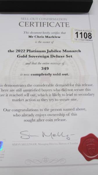 The 2022 Platinum Jubilee monarch gold sovereign deluxe set with certificate. - Bild 3 aus 3