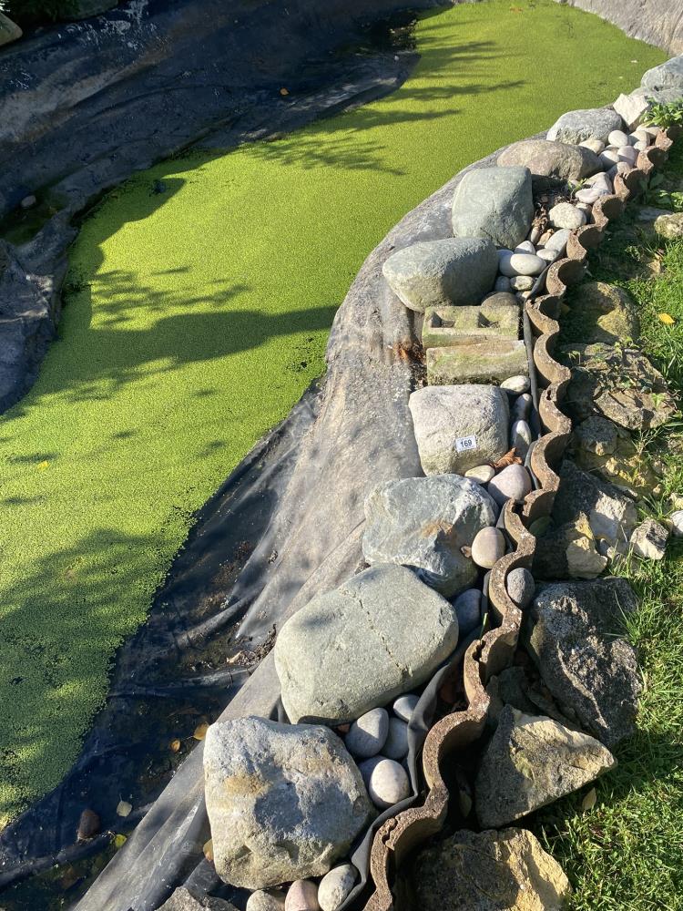 Approx 30 large Welsh stones. (surrounding first pond). Collect Only. - Bild 3 aus 5