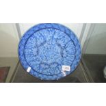 A 28 cm diameter blue patterned Chinese plate.