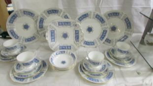 25 pieces of Coalport 'Revelry' pattern table ware.